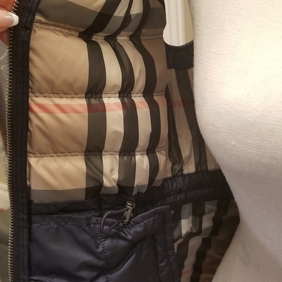 Burberry women Vest - Picture 11 of 16